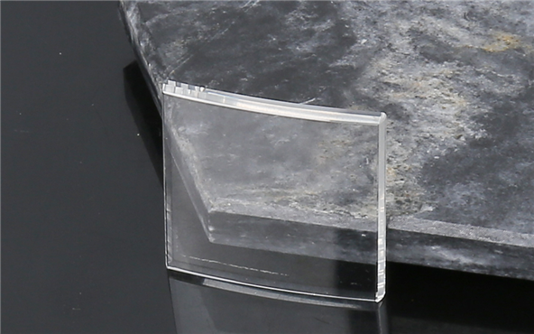 蓝宝石窗口片对仪器的守护